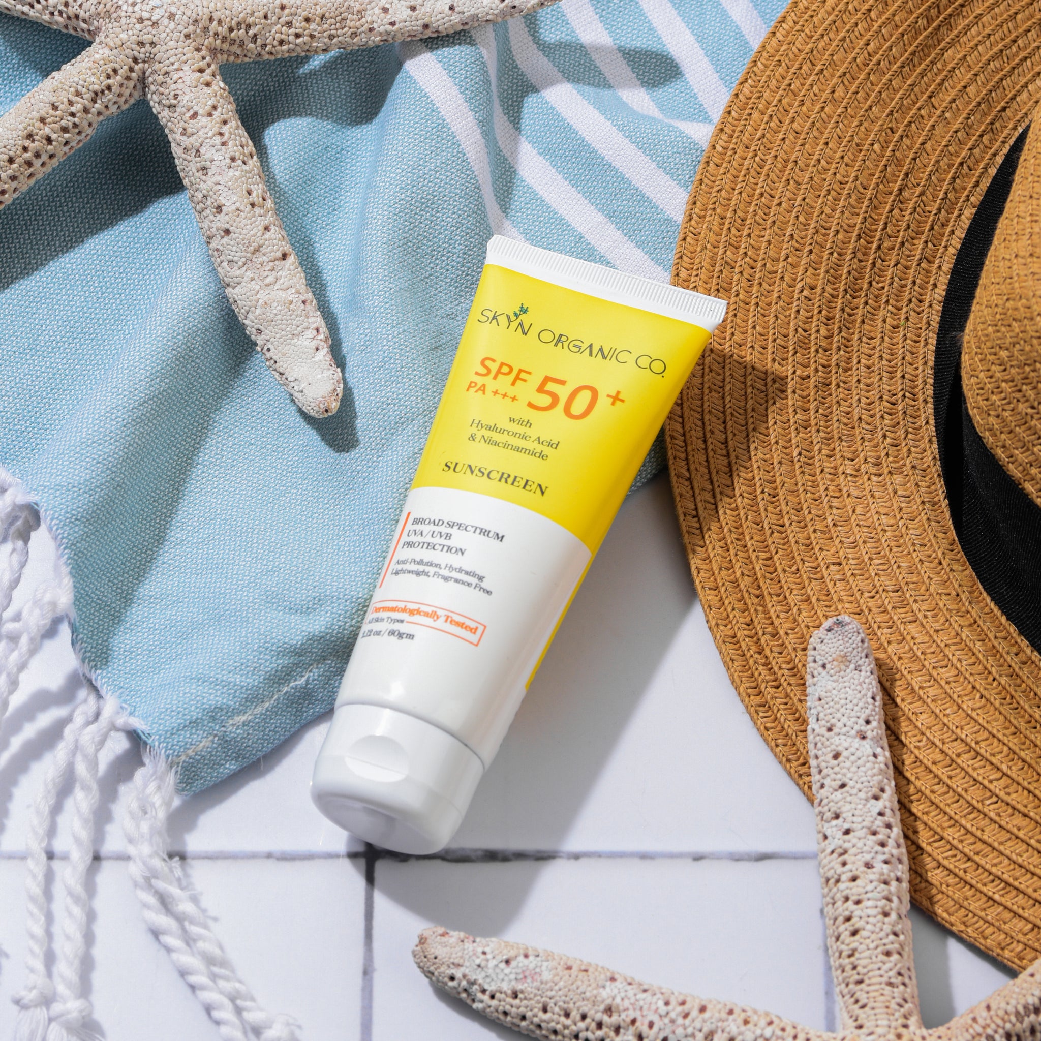 Sunscreen SPF 50+ (PA+++) With Hyaluronic Acid And Niacinamide